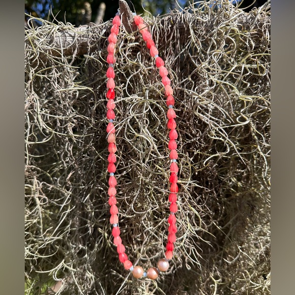 Coral Pink Pikake Flower & Edison Pearl Necklace w/.925 SS Handmade in Maui N65. - Picture 8 of 10